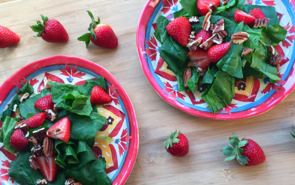 Spinach, Strawberry, and Pecan Salad | Recipes | Audrey Laurelton RDN | Where Science Meets Healthy 